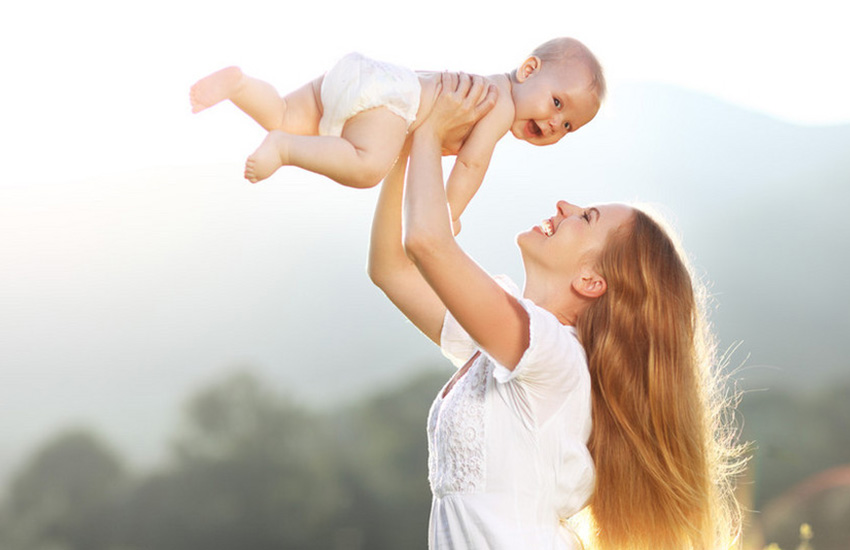When should baby switch diapers to pull-up pants?